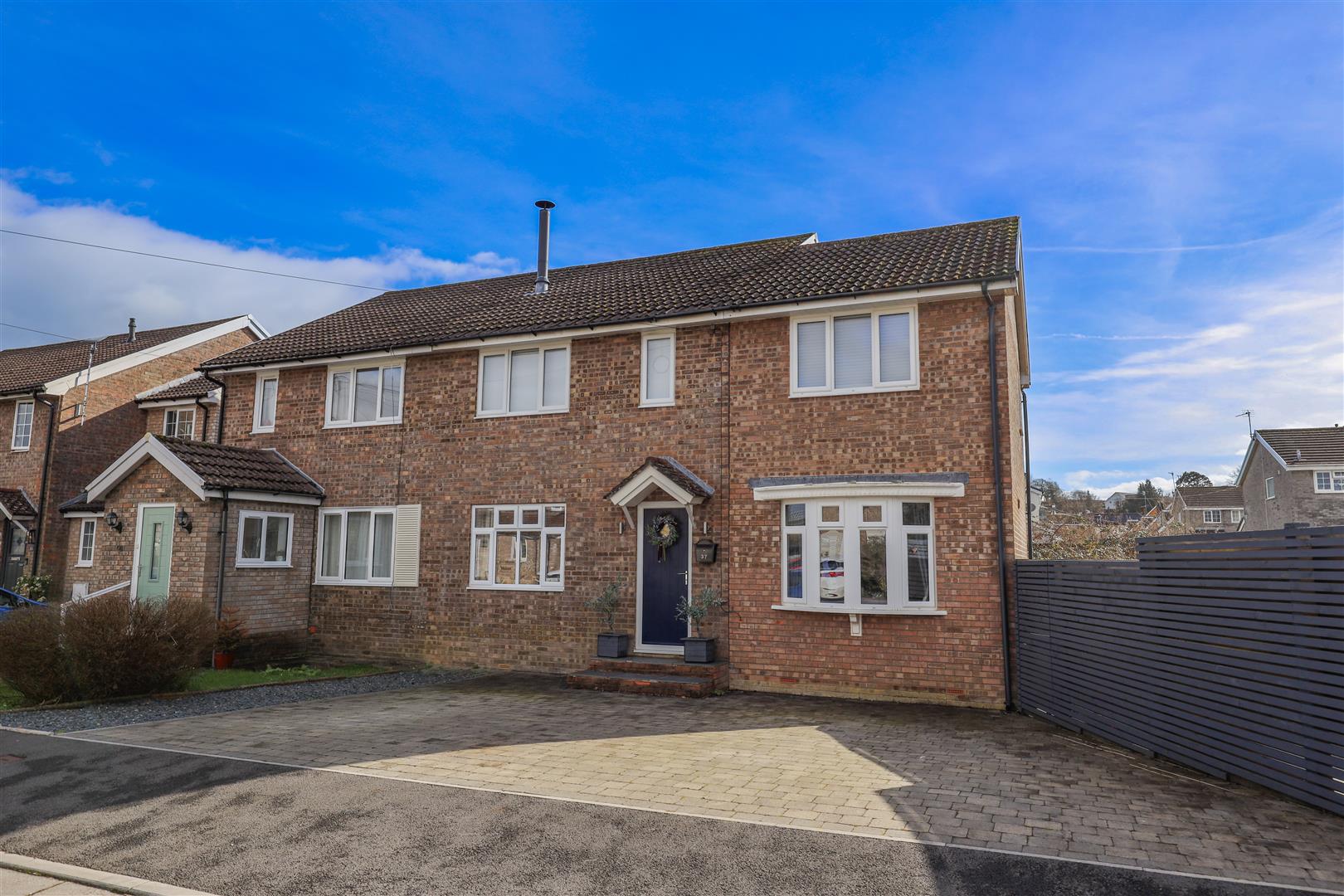 37 Millfield Drive, Cowbridge, Vale of Glamorgan, CF71 7BR